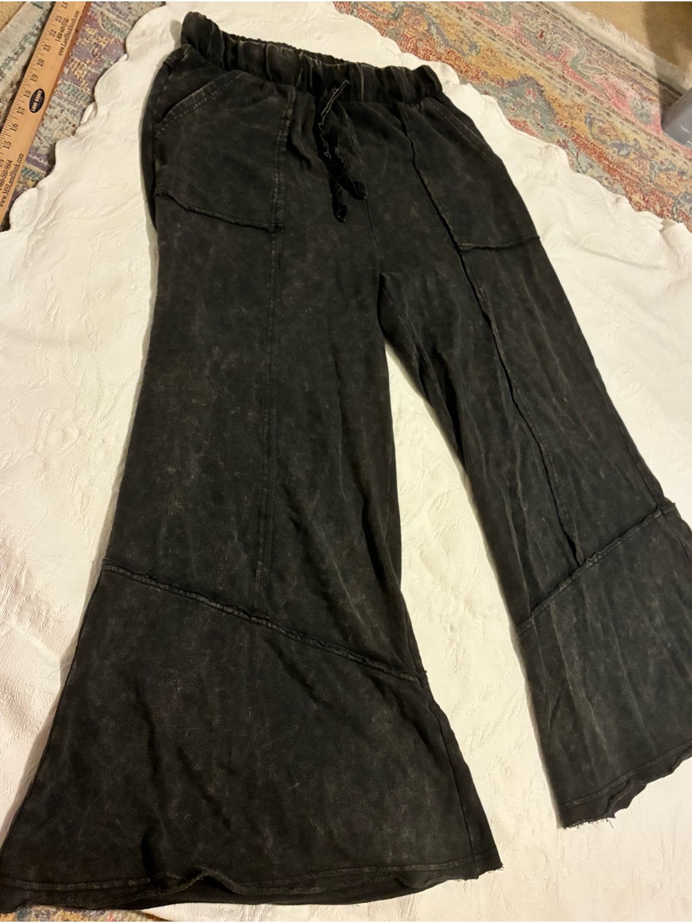 Zenana Outfitters  French terry wide leg pants- Medium